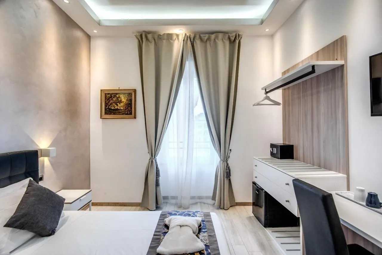Rose Suite Rom 0*,  Italien